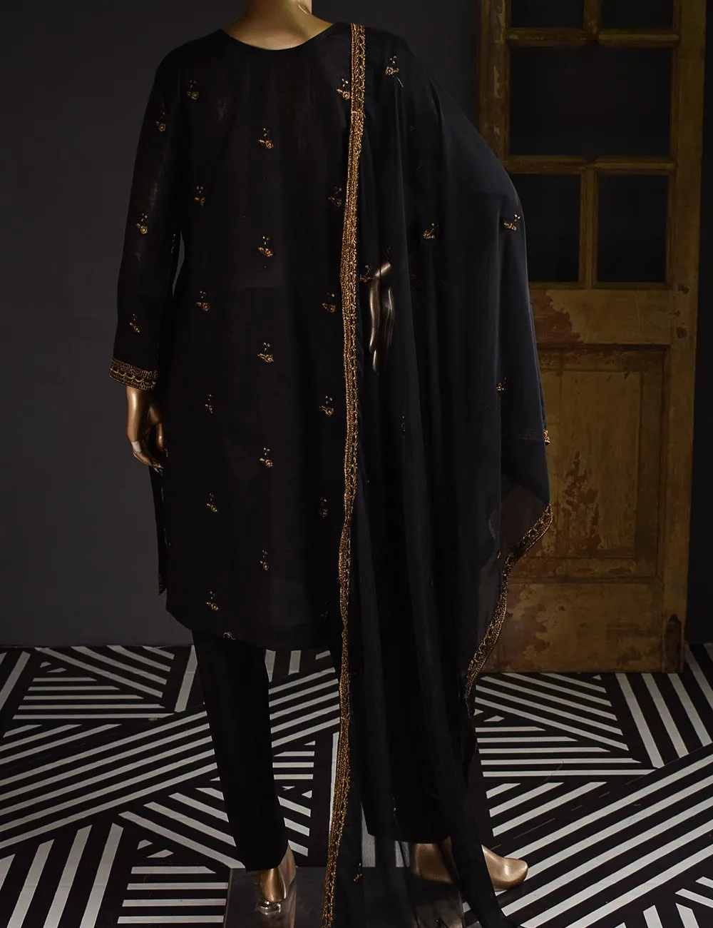 3 Pc Unstitched Embroidered Lawn Dress with Chiffon Embroidered Dupatta - Exotica (ZEB-4A)