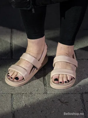 ALIAS MAE Paddy kremfarget sandal med to remmer og slingback