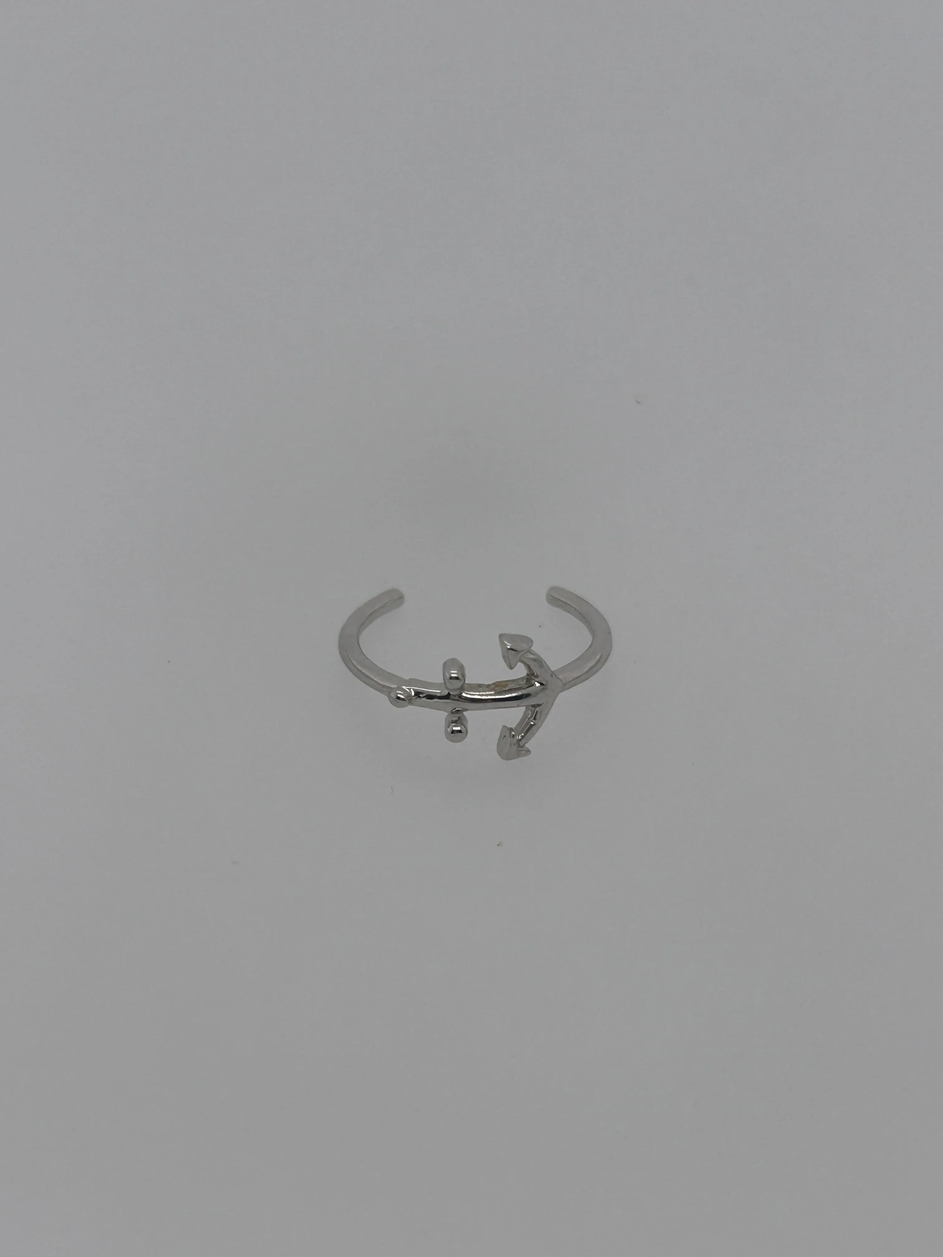 Anchor Toe Ring White Gold