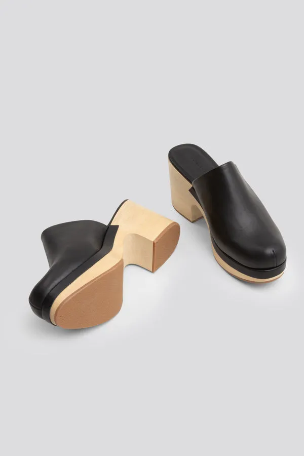 Bose Clog in Black Vachetta Leather