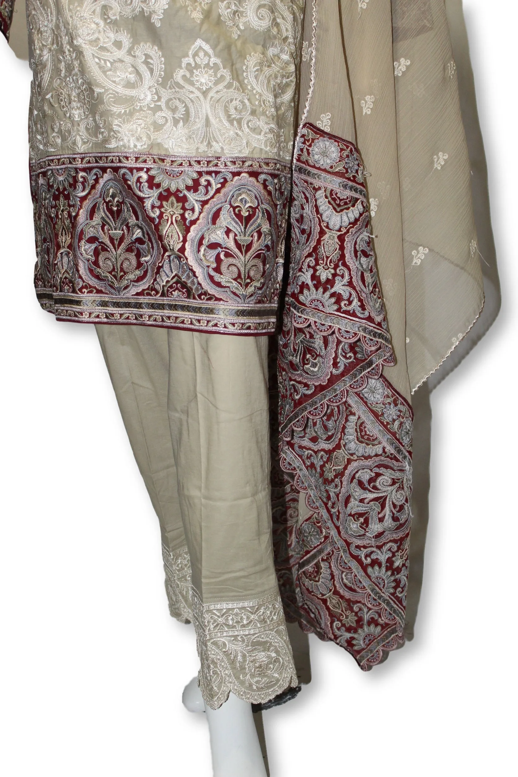 E34  Pakistani Indian 3 Pc Party Wear Lawn Dress