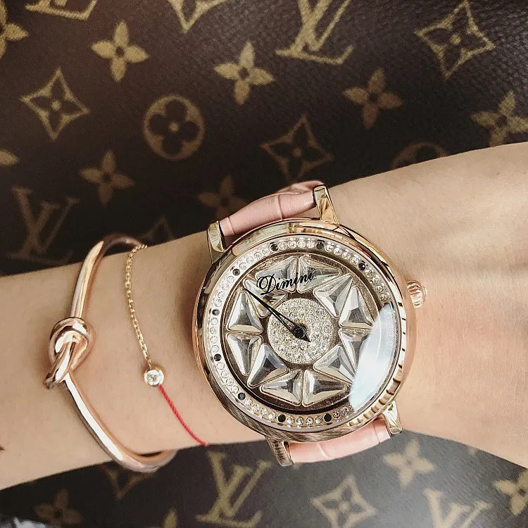 Four-pointed Star Chassis Women's Watch