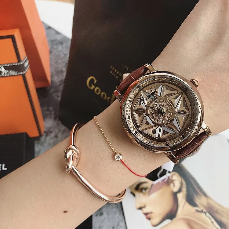 Four-pointed Star Chassis Women's Watch