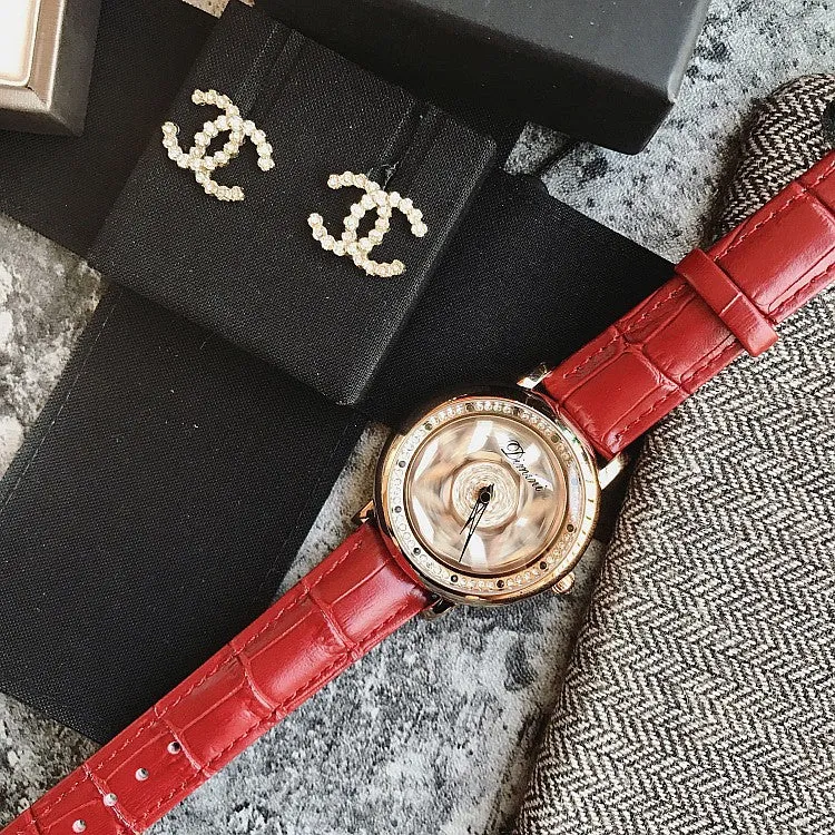 Four-pointed Star Chassis Women's Watch