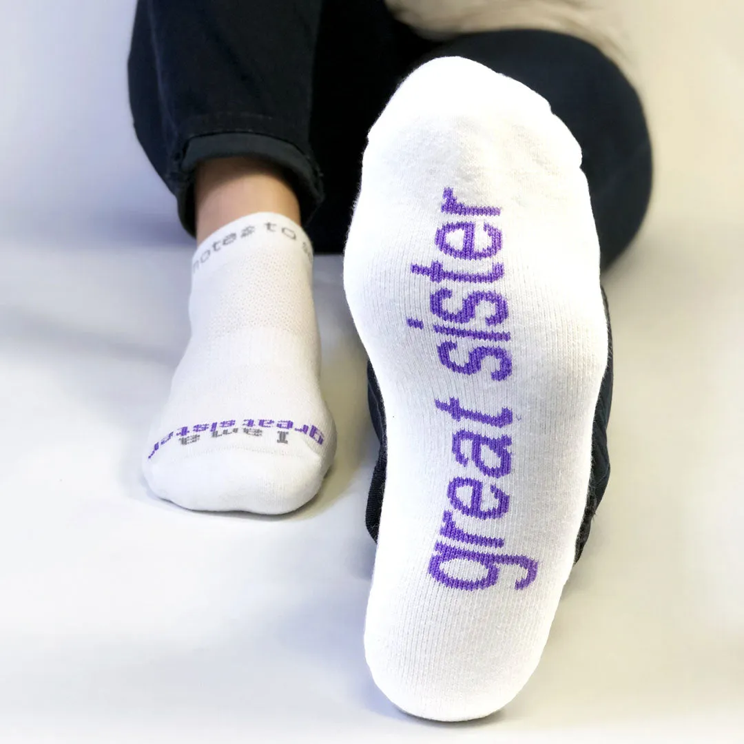 I am a great sister® white low-cut socks