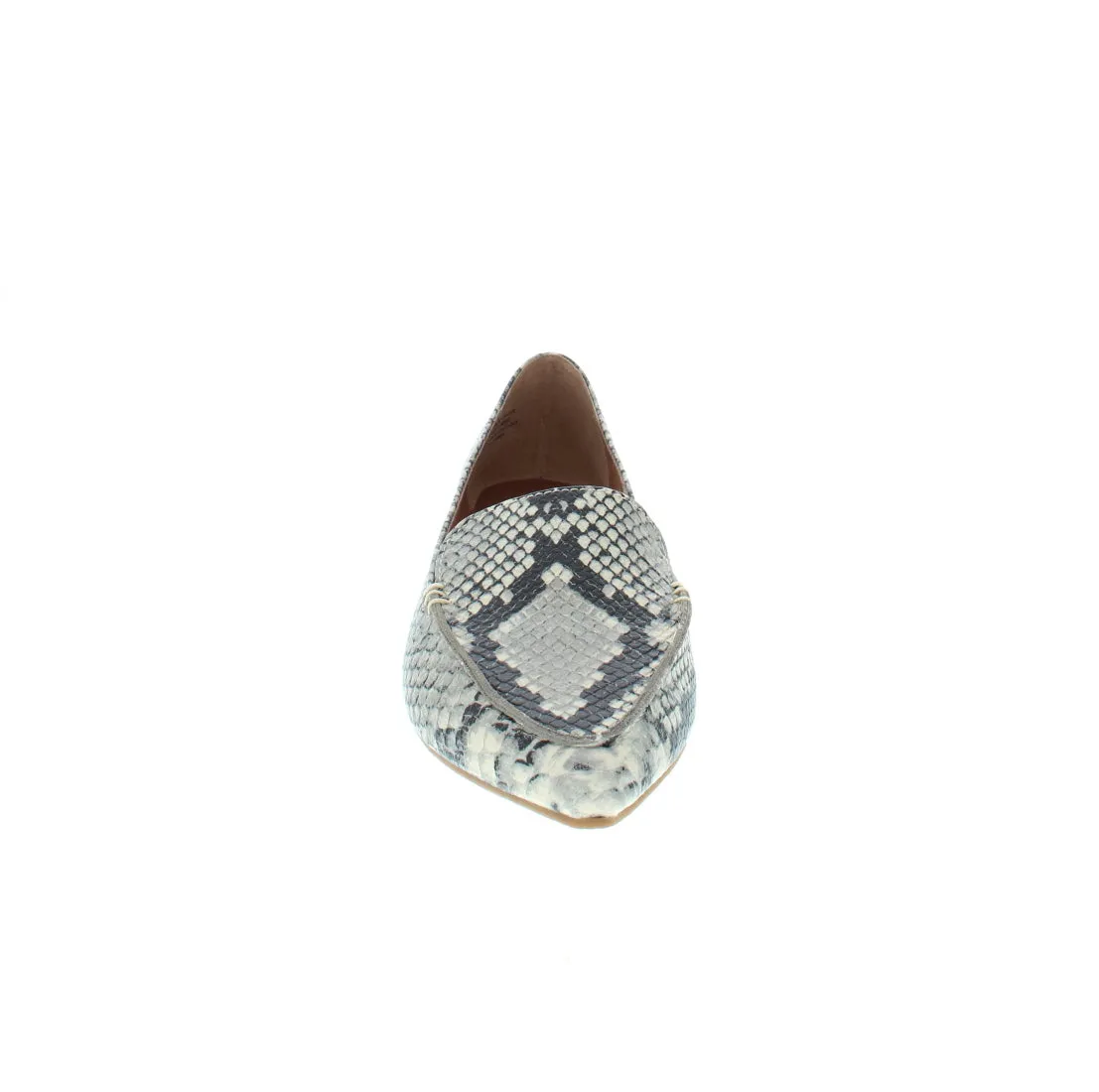 LA POINTED TOE SLIP ON FLAT