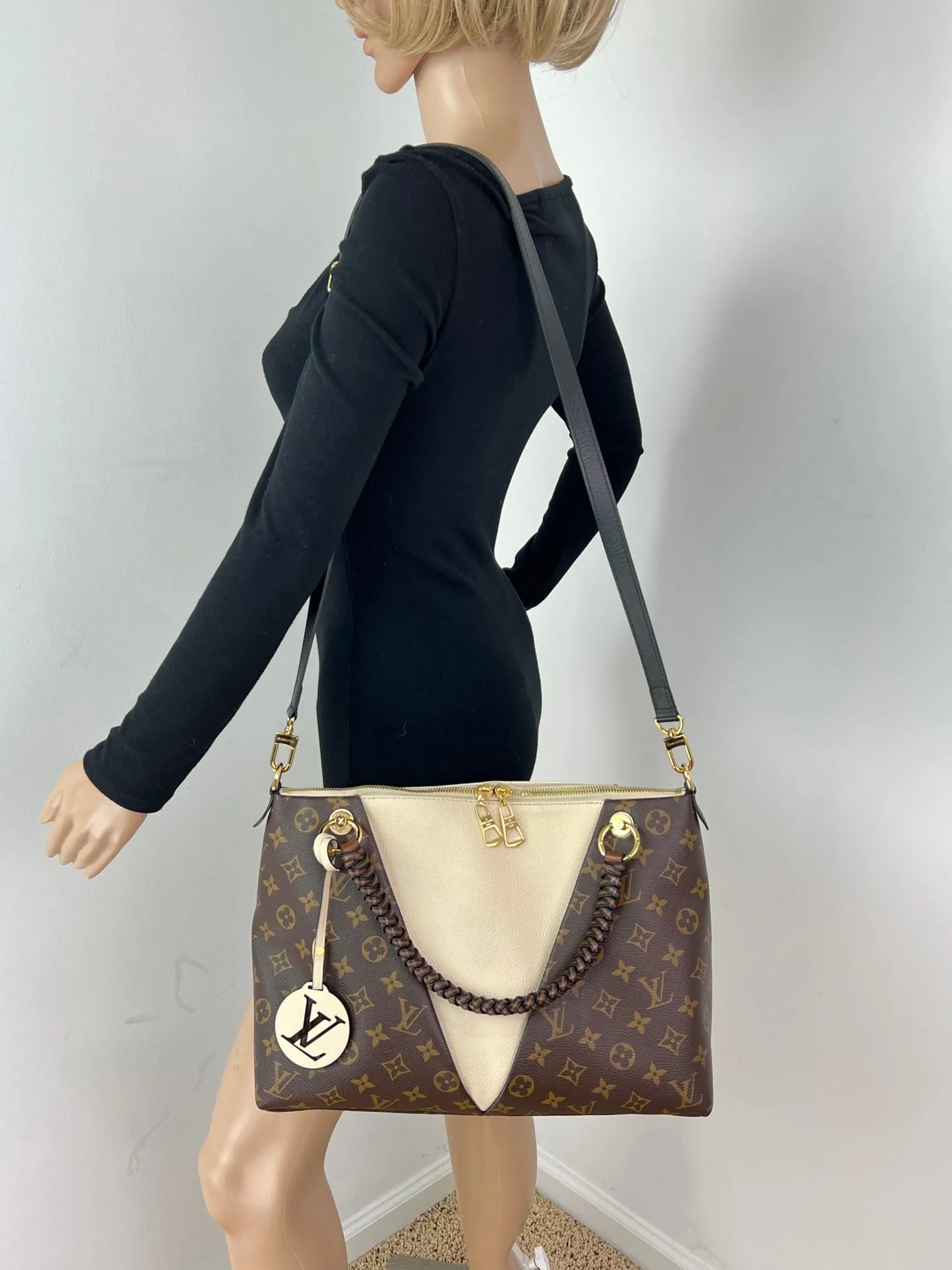 Louis Vuitton Monogram Braided V Tote MM White Leather Shoulder Hand Bag