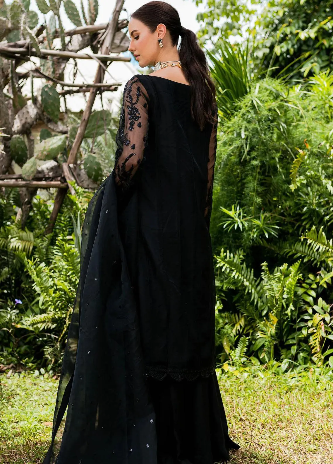 MARYUM & MARIA | SORINA - Luxury Formal | RAVEN (MW23-507)
