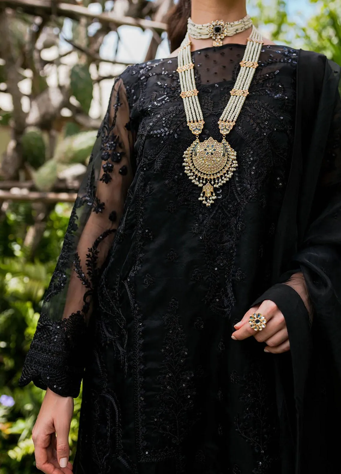 MARYUM & MARIA | SORINA - Luxury Formal | RAVEN (MW23-507)