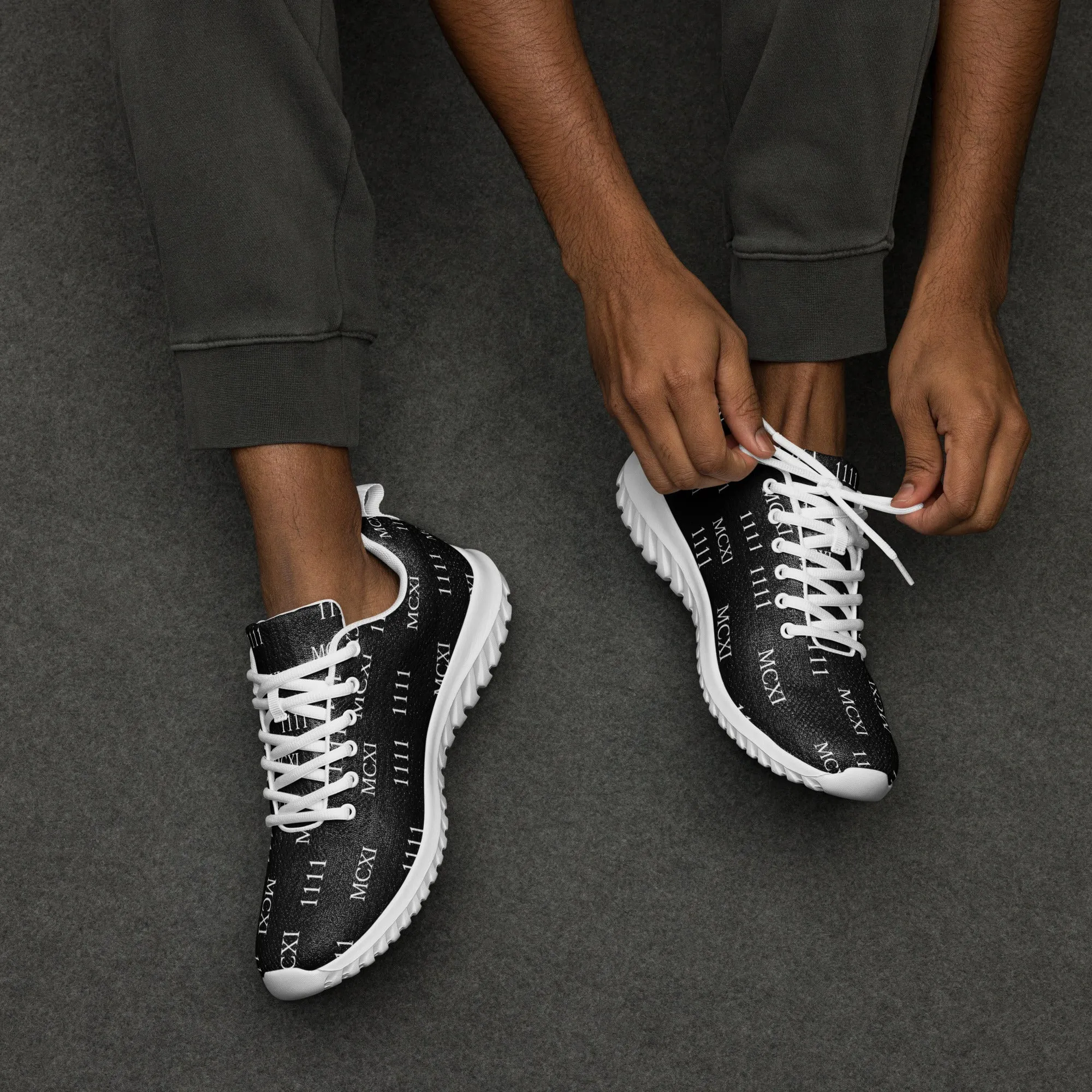 MCXI/1111 Men’s athletic shoes