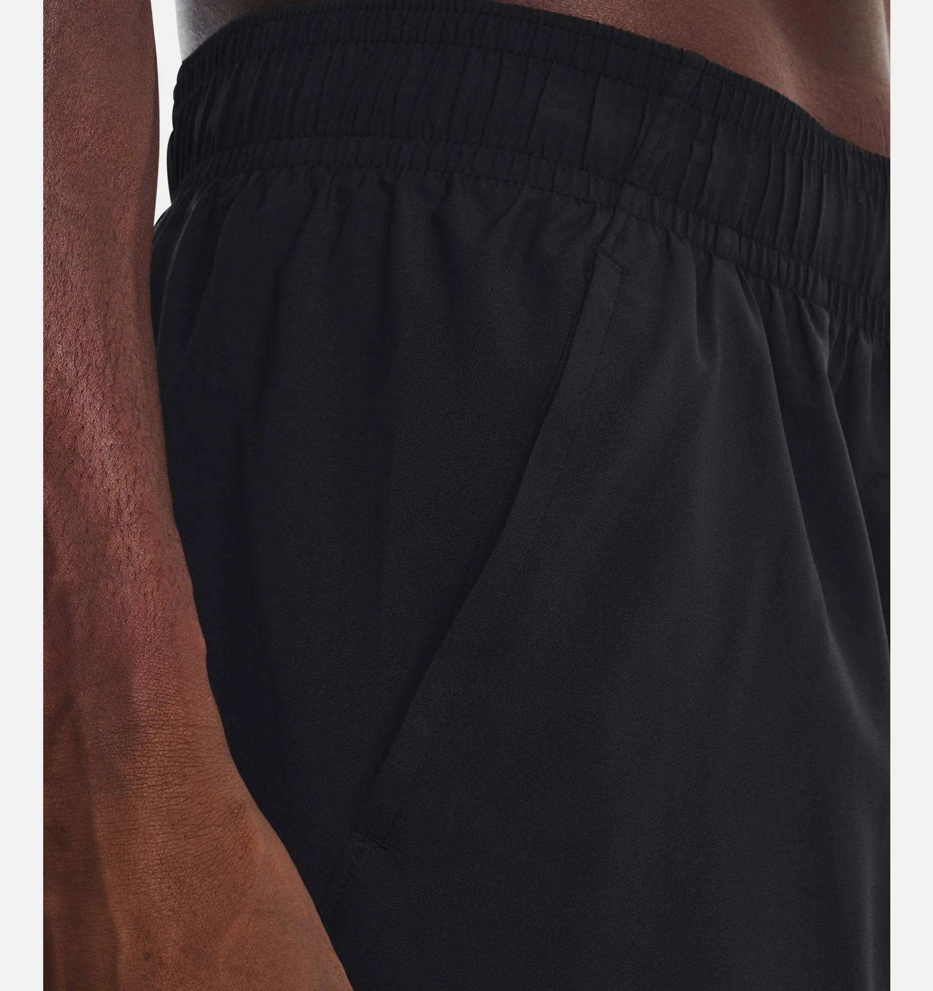 Men's Woven Graphic Shorts