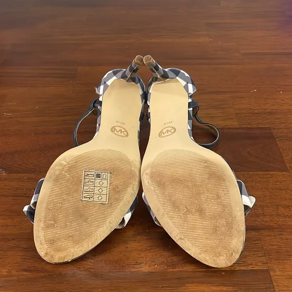 Michael Michael Kors Womens Pippa Leather Open Toe heels. Size 8.5M. Checkered