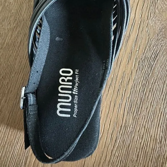 MUNRO Celia Slingback Sandal In Black