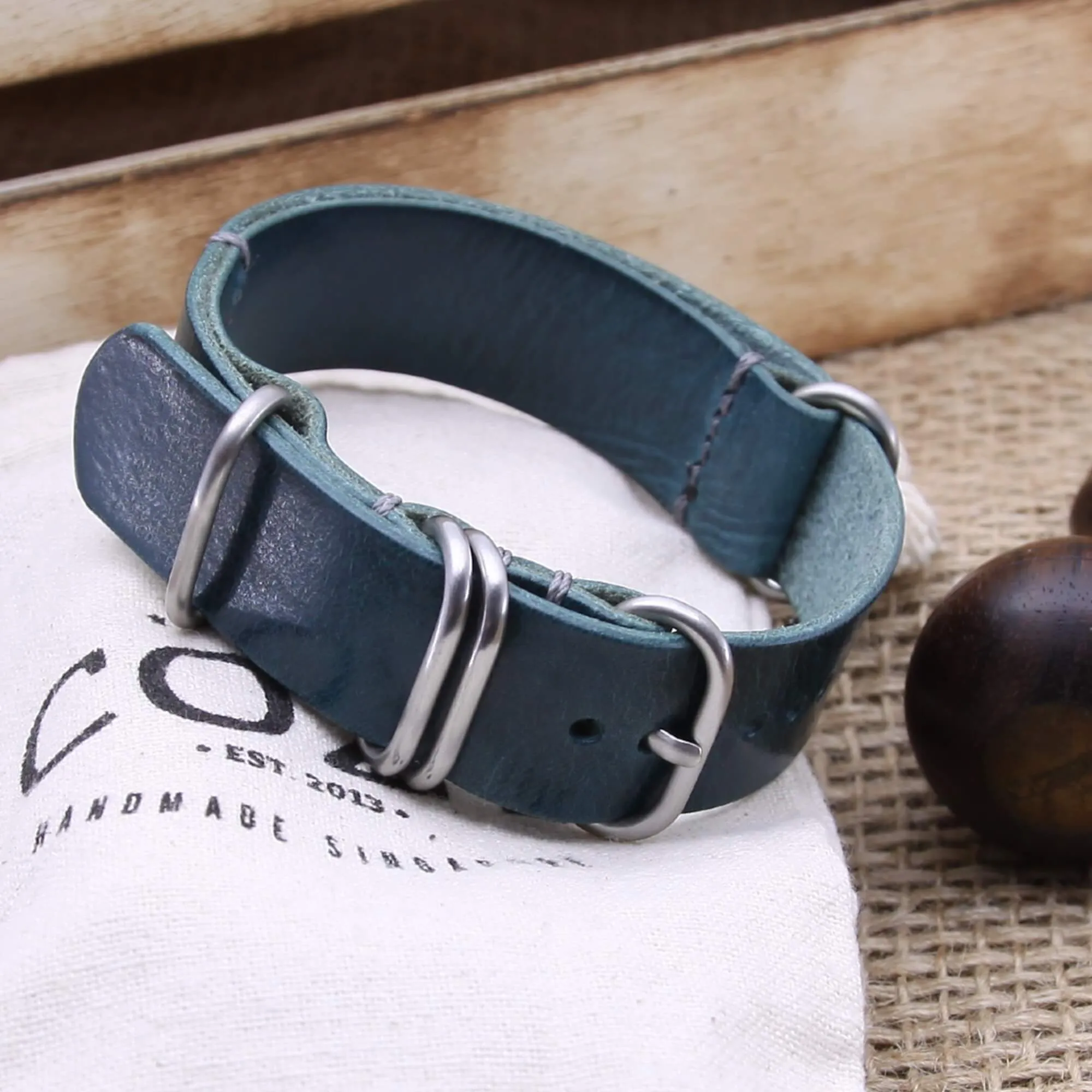 NAT2 Leather Watch Strap, 5-Ring Military 106