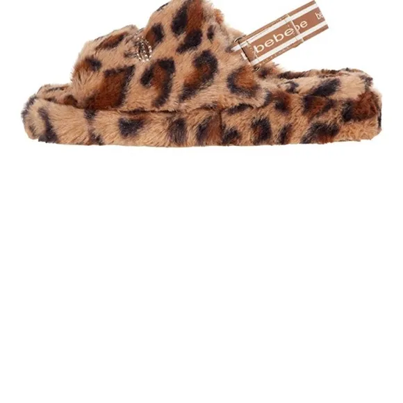 NWT BEBE JEANNA LEOPARD SLIPPER SLIDES