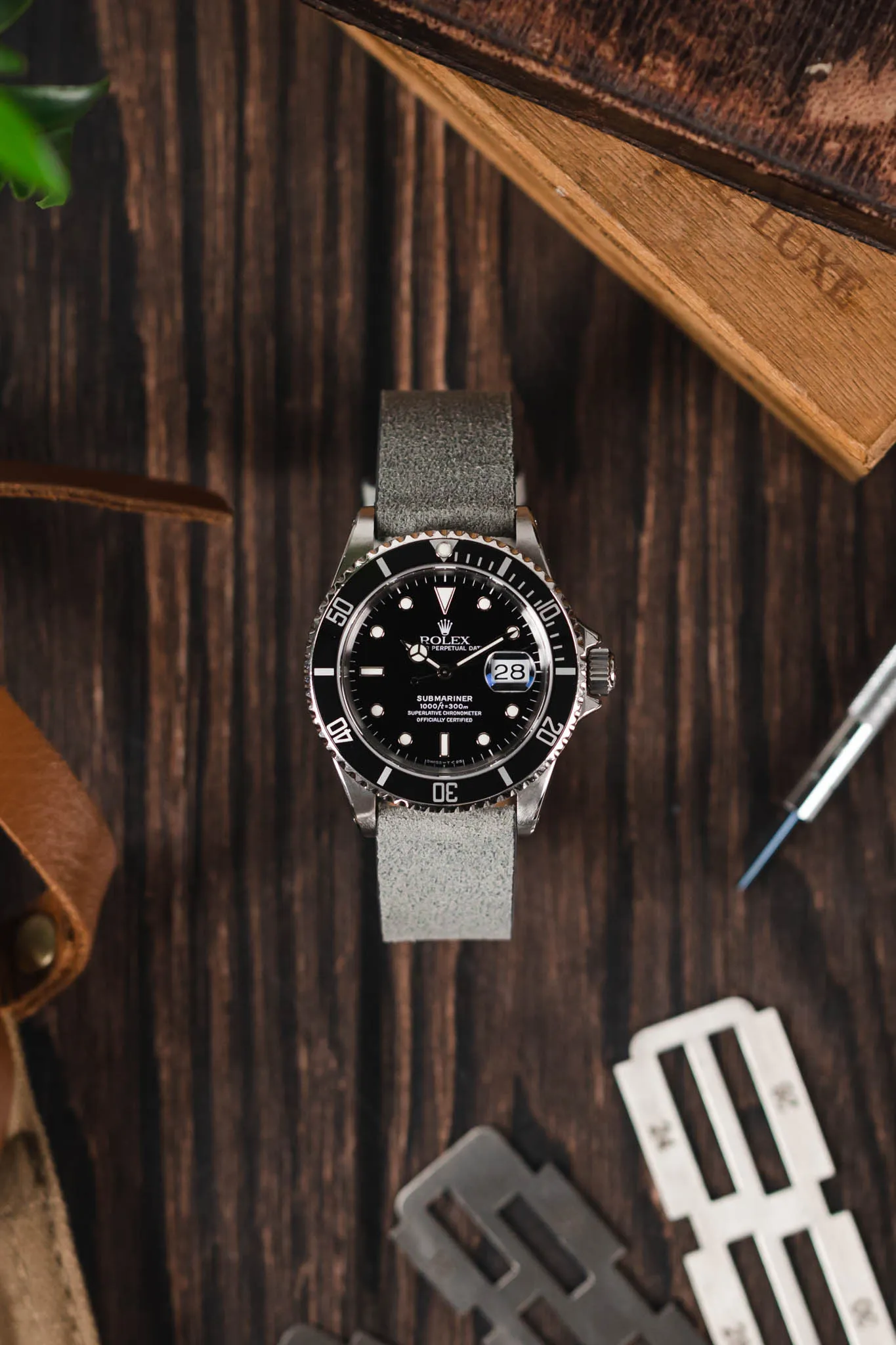 Pebro BARBOUR Waxed Calfskin Leather Watch Strap in GREY