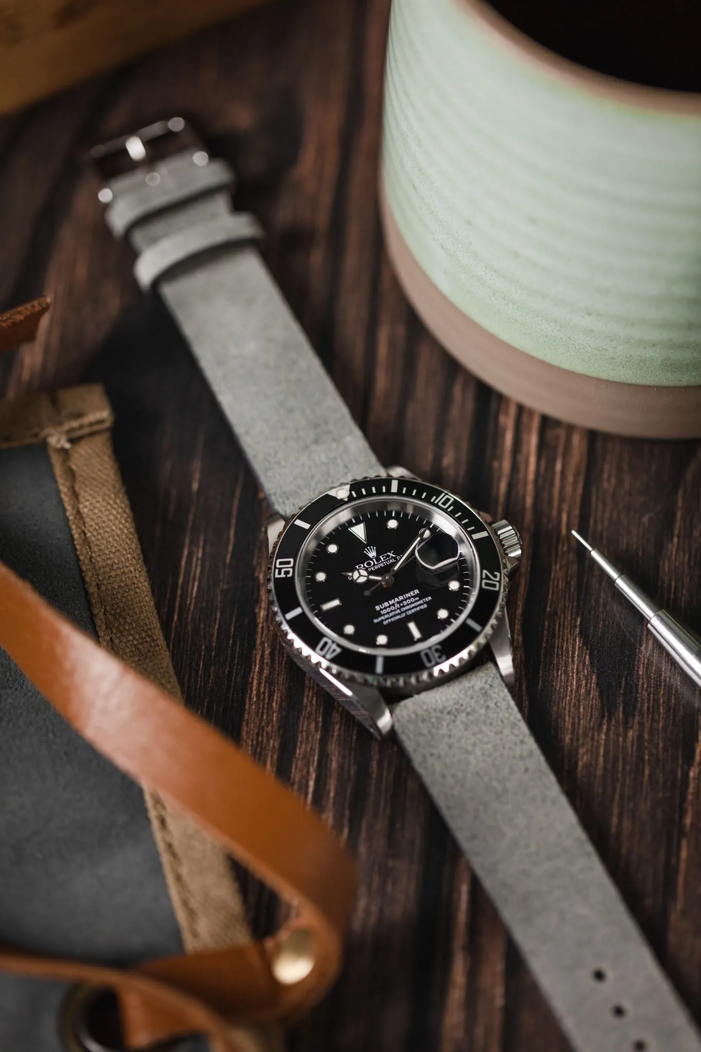 Pebro BARBOUR Waxed Calfskin Leather Watch Strap in GREY