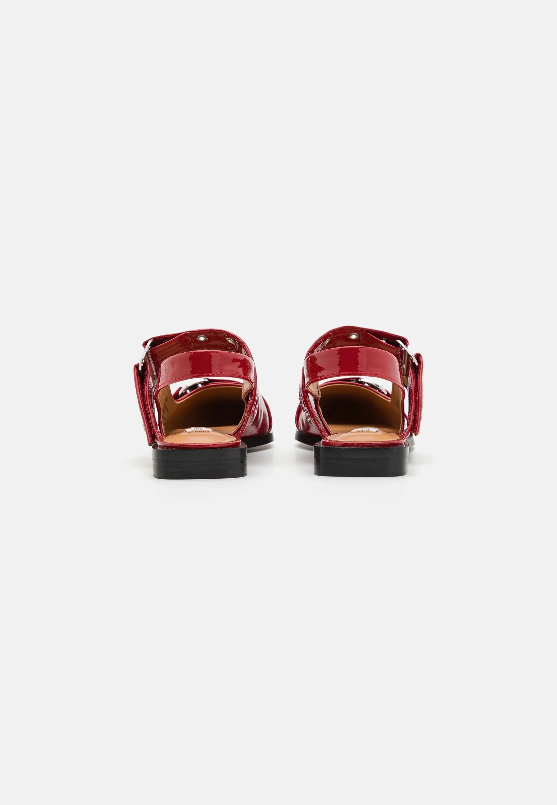Steve Madden Spiss rød lakk loafer med slingback og sølvdetaljer