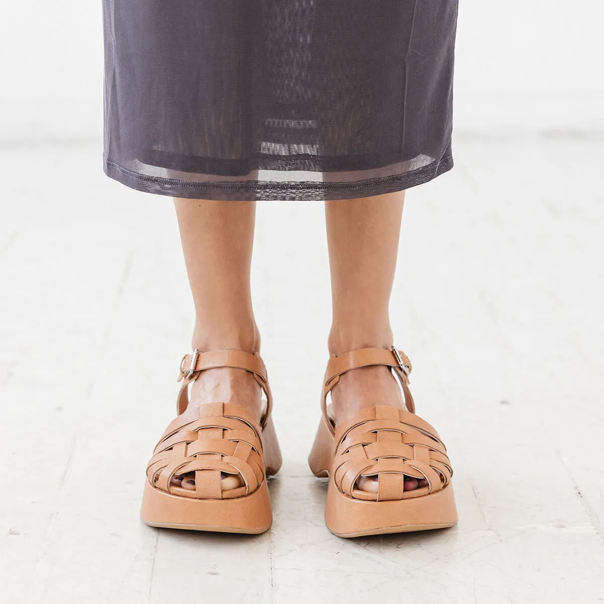 The Platform Fisher [Cognac]