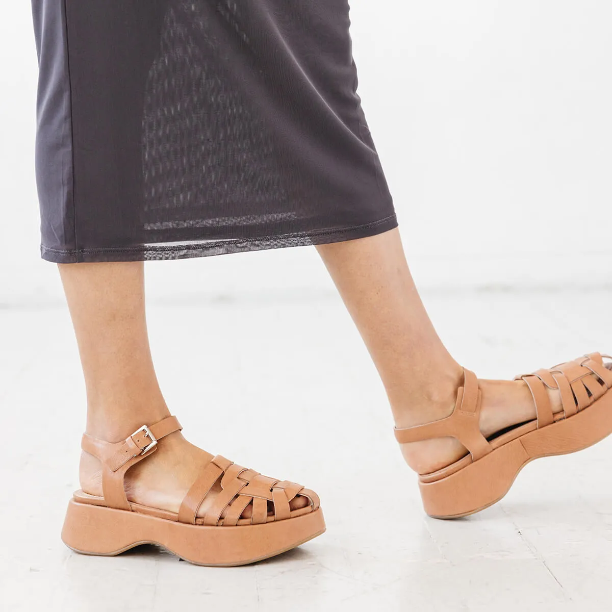 The Platform Fisher [Cognac]