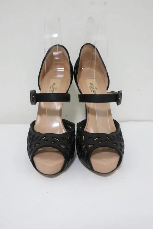 Valentino Platform Sandals Black Laser-Cut Leather Size 35.5 d'Orsay Heel
