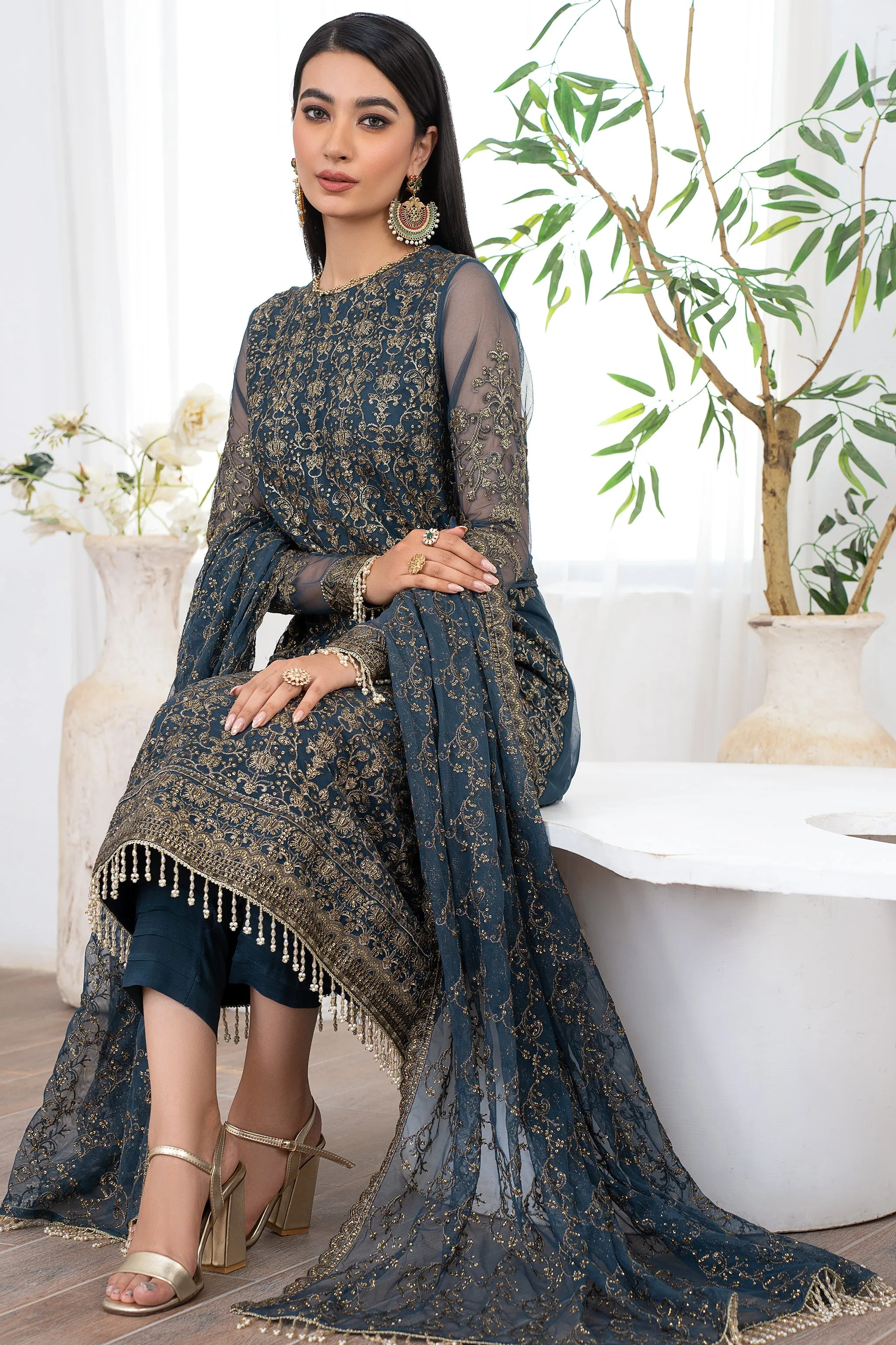 ZLM 07 MEYSA | Zarif Meeral Luxury Formals collection.